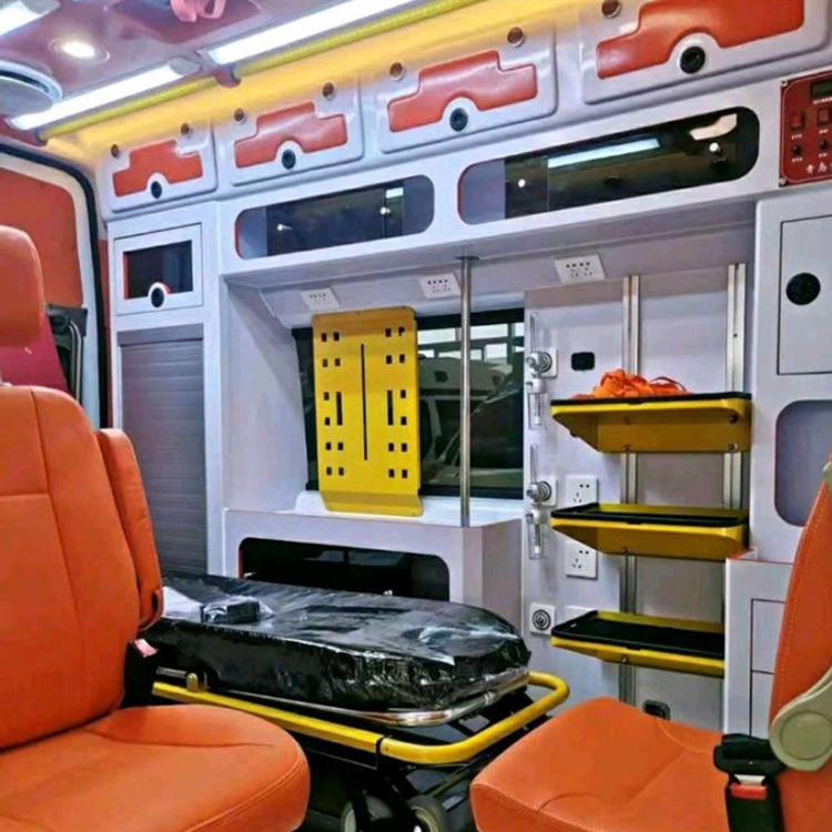 轵城镇长途救护车护送病人租赁价格